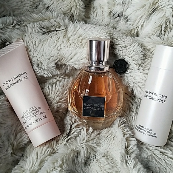 Perfume set - Picture 1 of 1